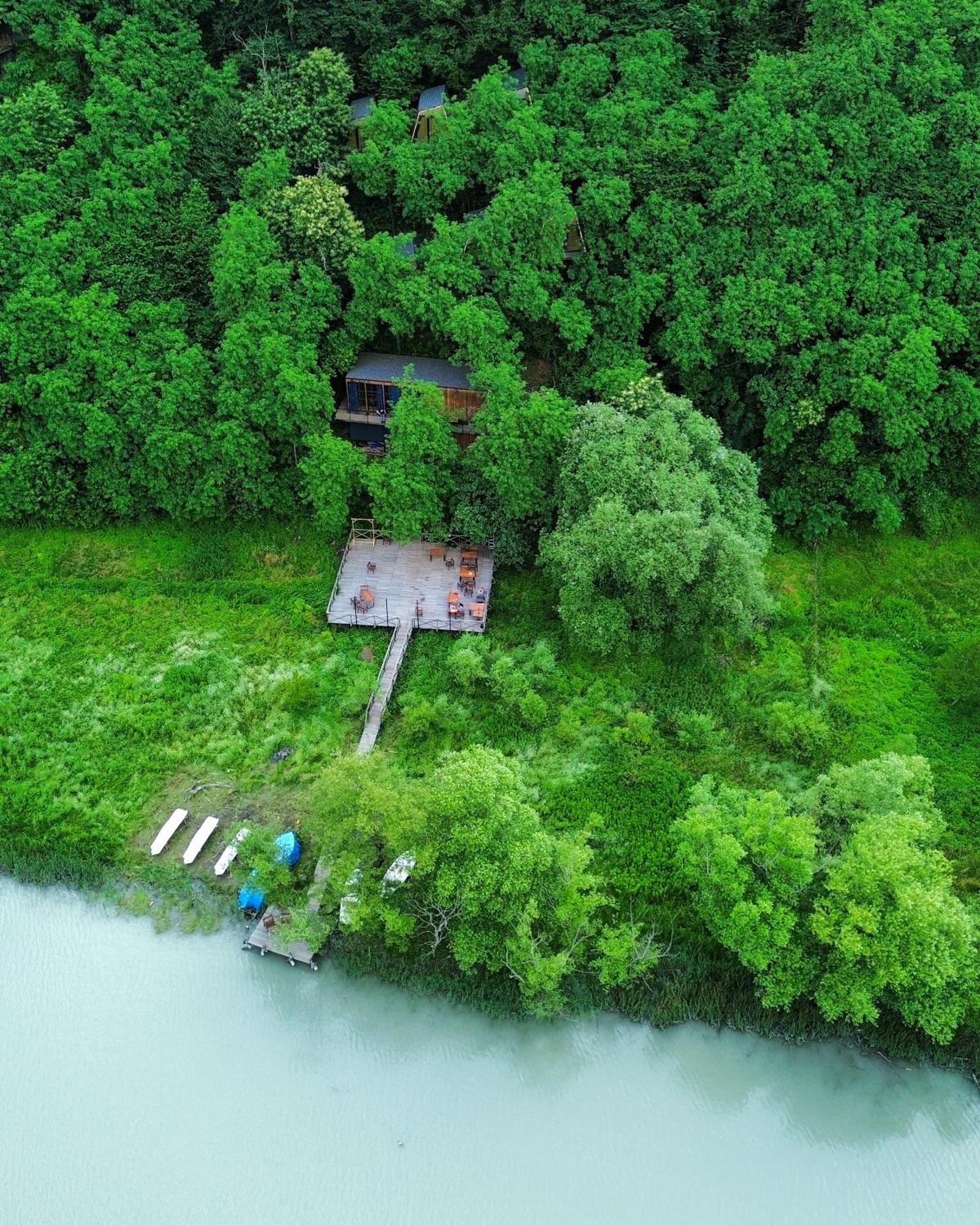 Отель Porto Gumati Кутаиси Экстерьер фото